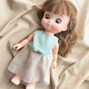 ハンドメイドのドール服