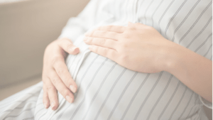 妊娠中の身体の変化を抱える私